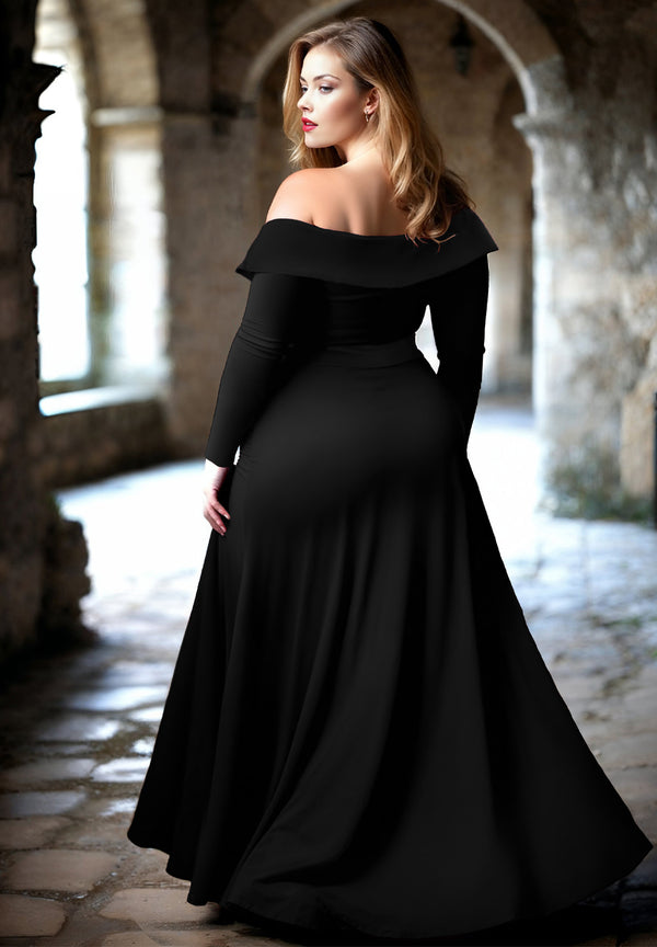 Josephine Plus Size Gown in Black Josephine Plus Size Gown in Black
