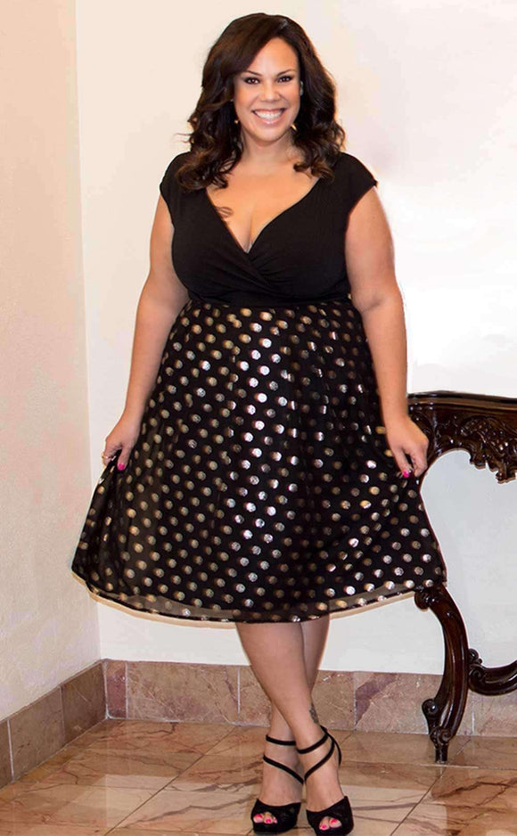 Maddy Jones // Editor at Plus Model Magazine