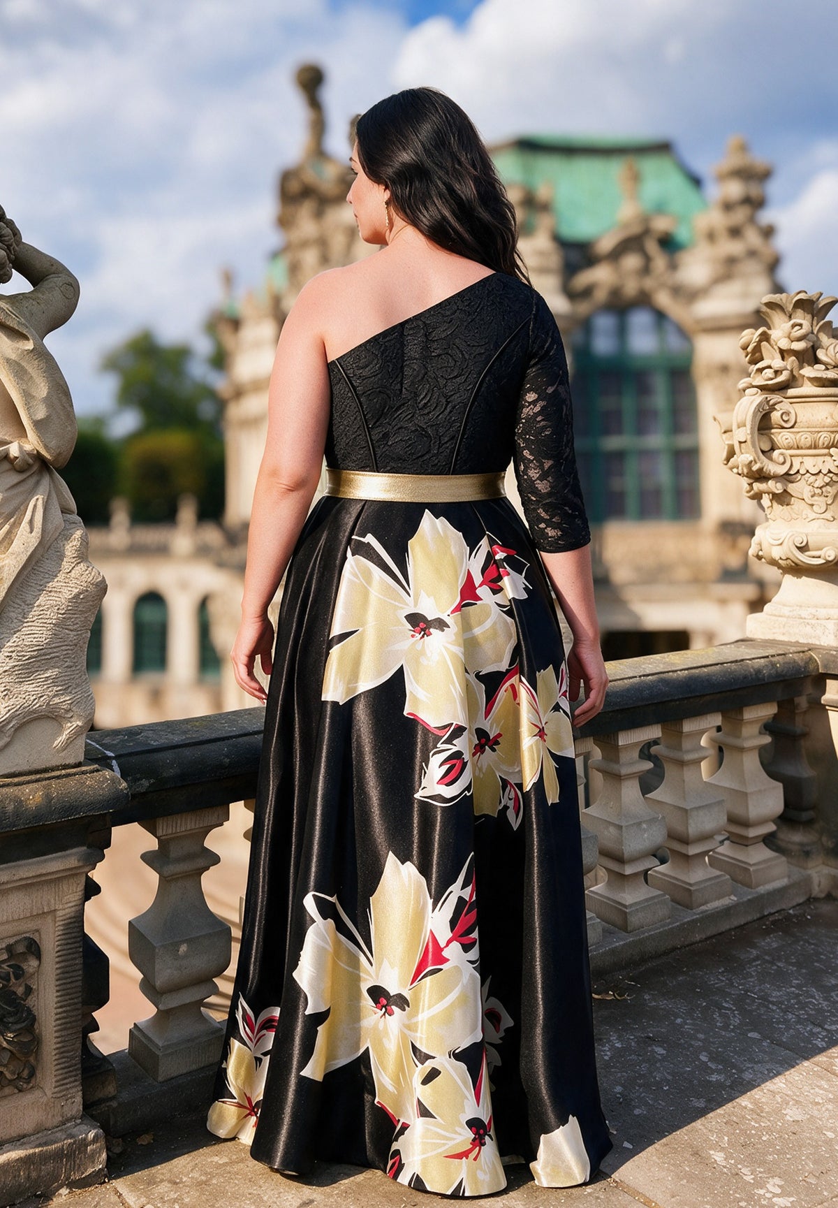 Sabine Gown in Black Floral