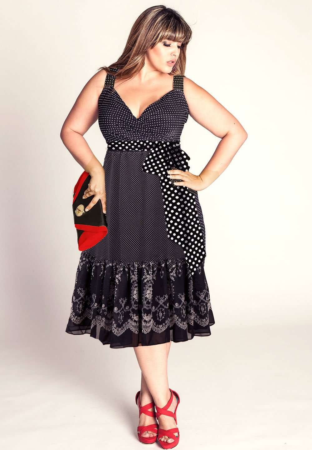 Black plus size dress with polka dots | IGIGI.com Black plus size dress with polka dots | IGIGI.com